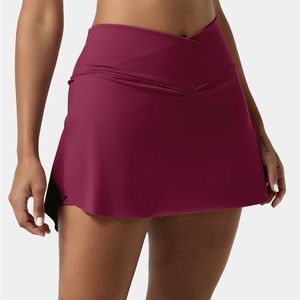 NWT Halara maroon crossover waist tennis skirt